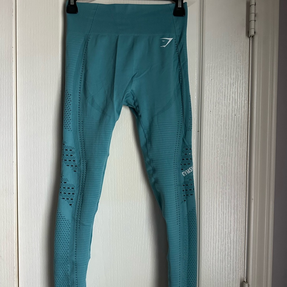 GYMSHARK light blue leggings with mesh